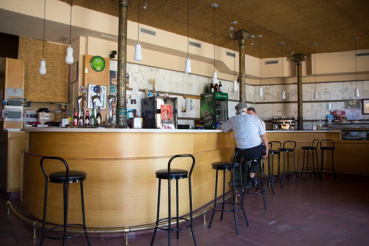 Tirso De Molina Hotel Almazán Kültér fotó